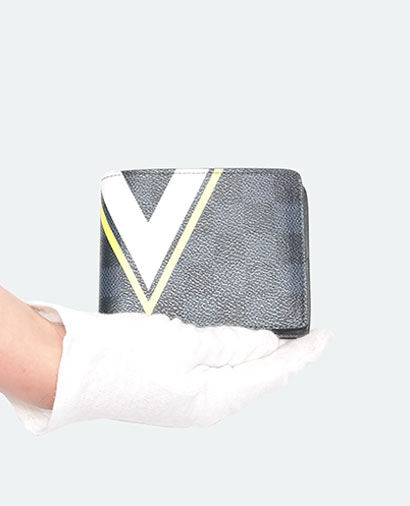 Louis Vuitton America's Cup 2017 Slender Wallet, front view
